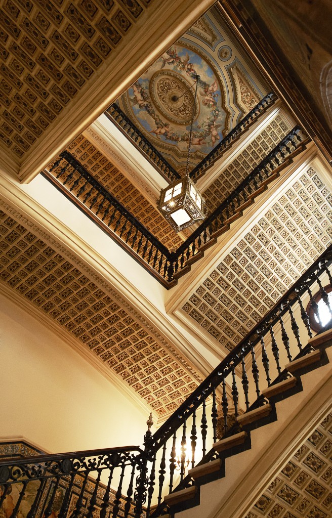HOTEL ALFONSO XIII STAIRCASE, SEVILLE, ANDALUCIA STARWOOD LUXURY COLLECTION HOTEL ALFONSO XIII STAIRCASE, SEVILLE, ANDALUCIA STARWOOD LUXURY COLLECTION